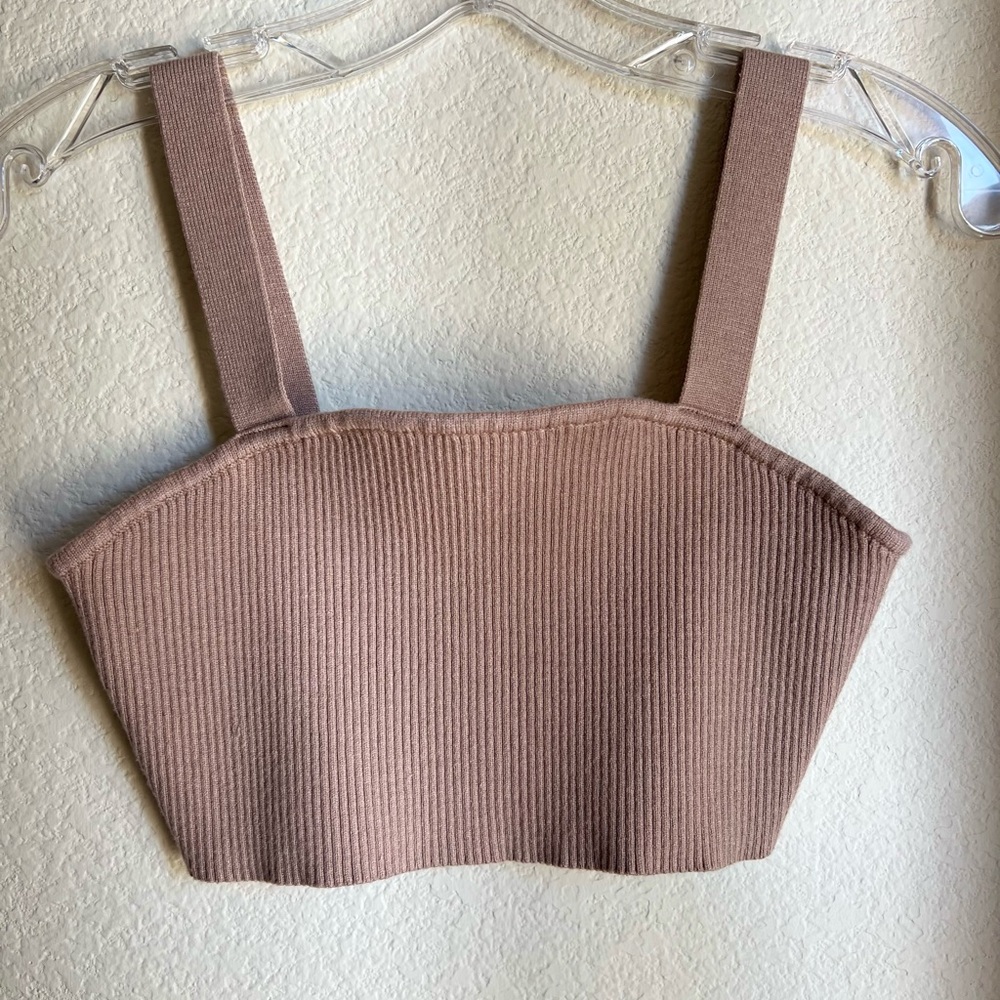 Forever 21 tan cami crop top L